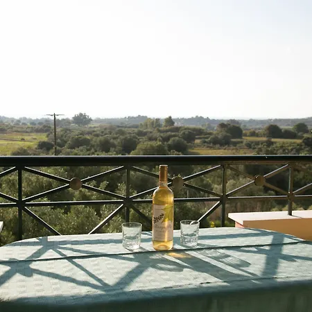Almyros Studios & Apartment Kounopetra